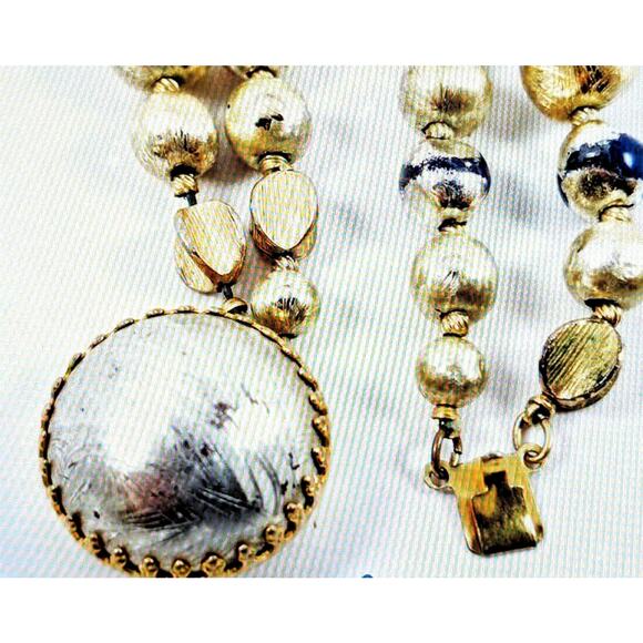 VTG Signed Hattie Carnegie Two Strand Goldtone & Silver Tone Beaded 19" Necklace - Picture 6 of 15